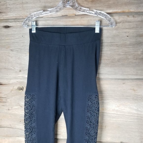 Black Legging Crochet Inset Torrid Size 00 - Picture 1 of 5